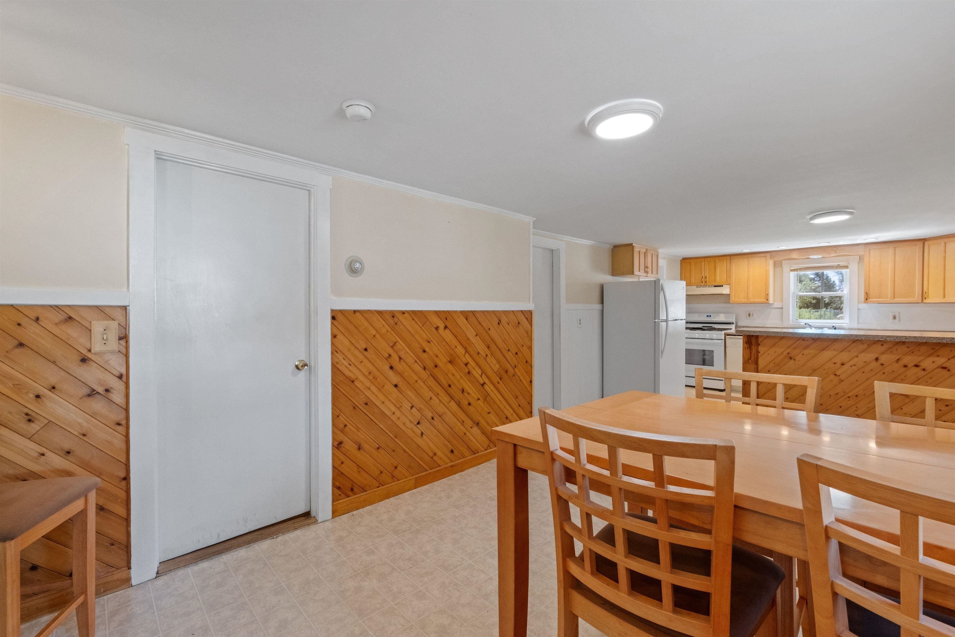 36 Lark Street Franklin, NH 03235 - Photo 25 of 56