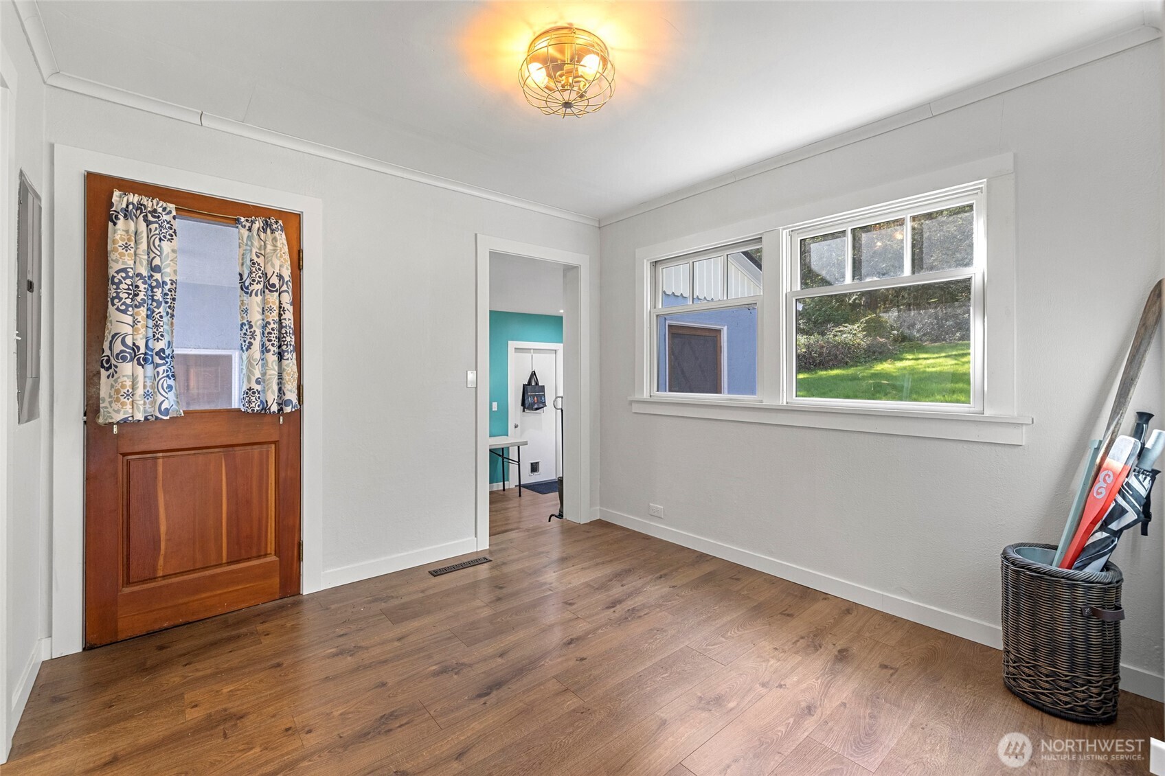 2601 17th Street Anacortes, WA 98221 - Photo 16 of 37