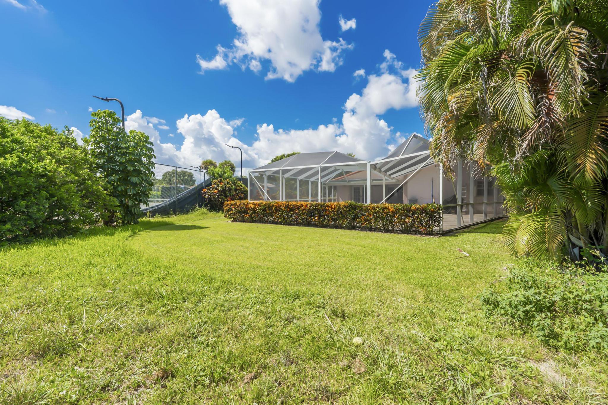 19626 Sea Pines Way Boca Raton, FL 33498 - Photo 39 of 66 042