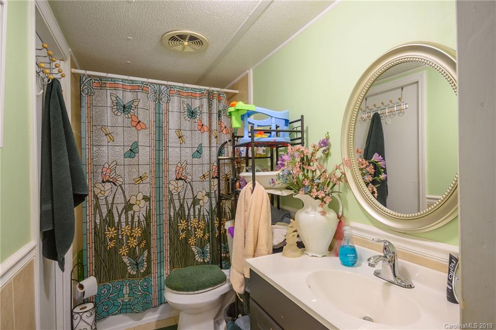 105 Blue Mountain Road Fairview, NC 28730 - Photo 16 of 36 Gallery Image 16