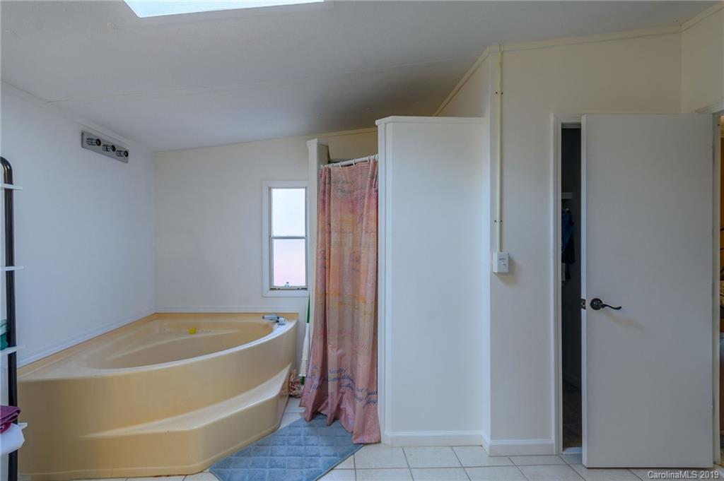 105 Blue Mountain Road Fairview, NC 28730 - Photo 26 of 36 Gallery Image 26