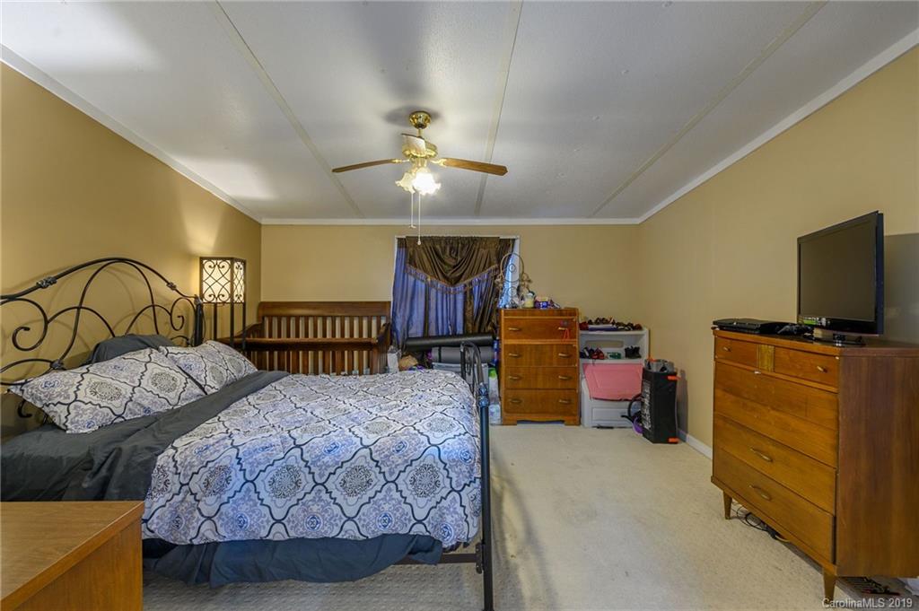 105 Blue Mountain Road Fairview, NC 28730 - Photo 27 of 36 Gallery Image 27