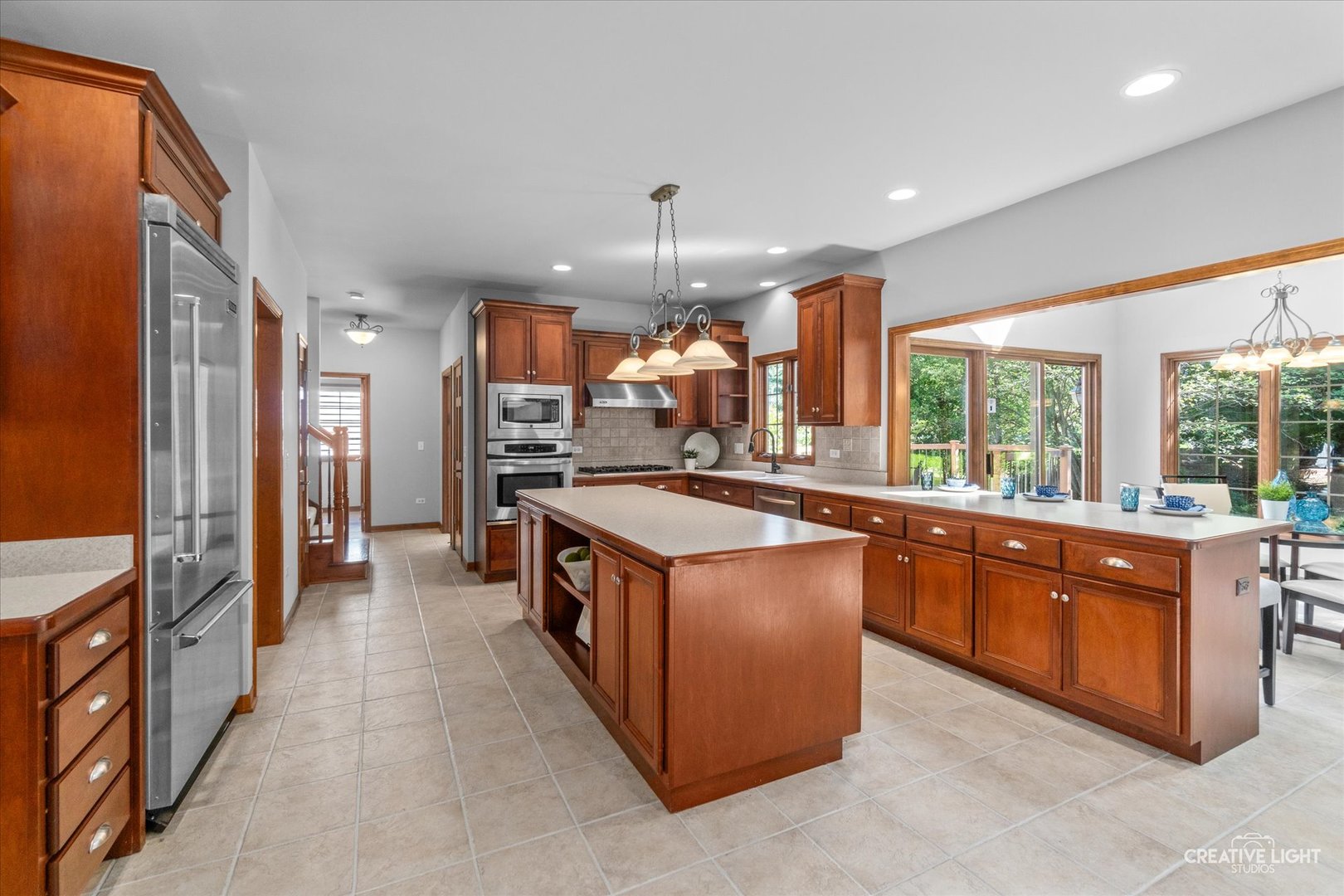 2548 Bangert Lane Naperville, IL 60564 - Photo 8 of 30