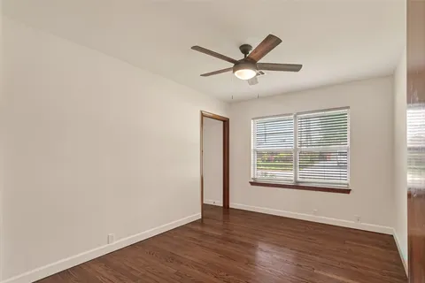 $355,000 | 1207 Stonecrest Drive, Houston, TX 77018