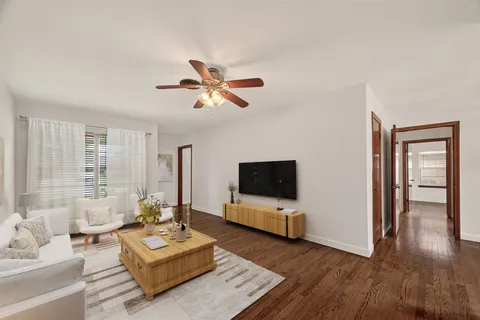 $355,000 | 1207 Stonecrest Drive, Houston, TX 77018