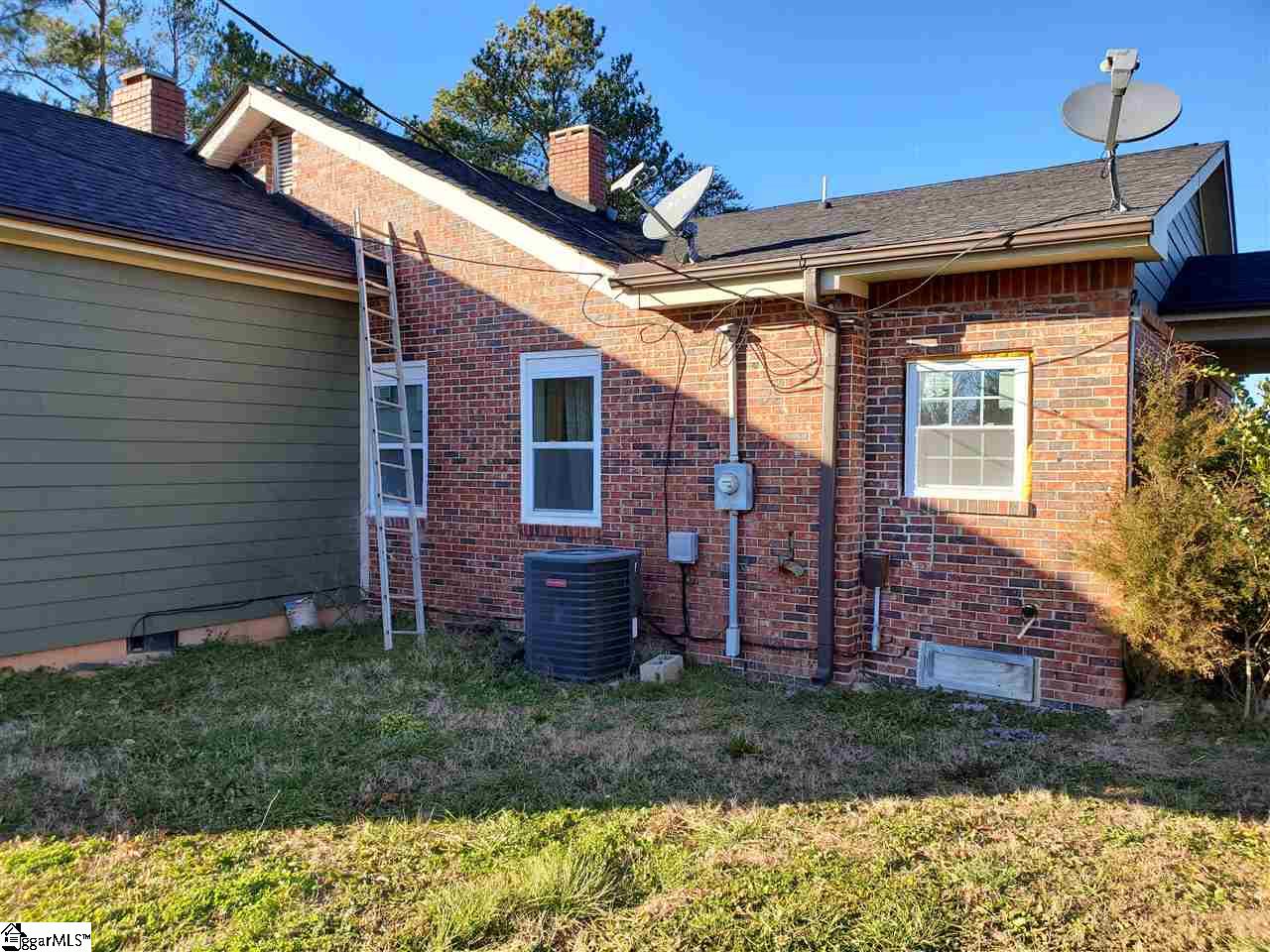 1479 Currys Lake Road Gray Court, SC 29645 - Photo 31 of 36