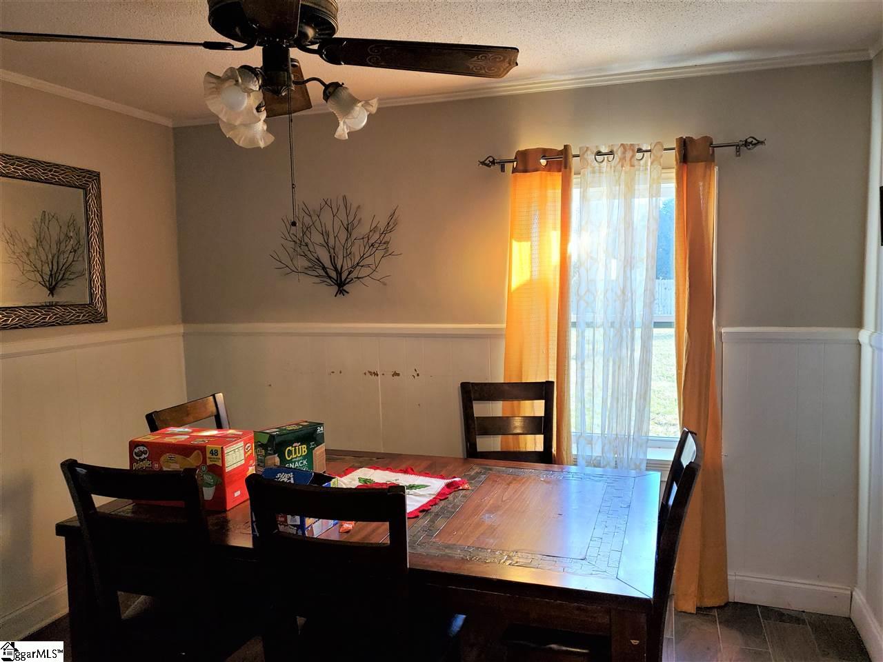 1479 Currys Lake Road Gray Court, SC 29645 - Photo 8 of 36