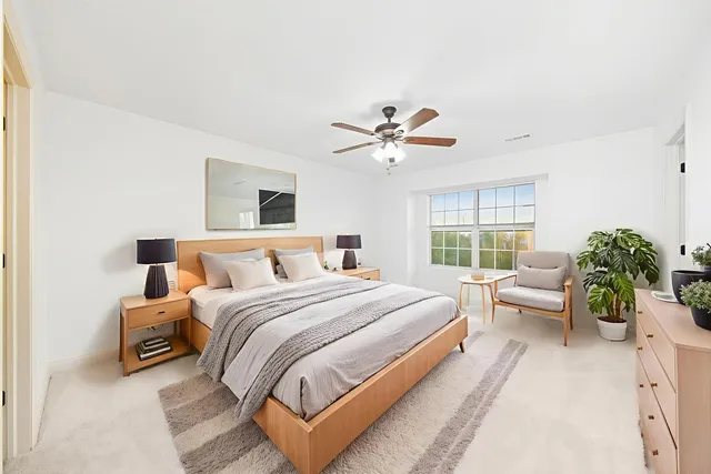 $349,900 | 1544 Lakeridge Court, Mundelein, IL 60060