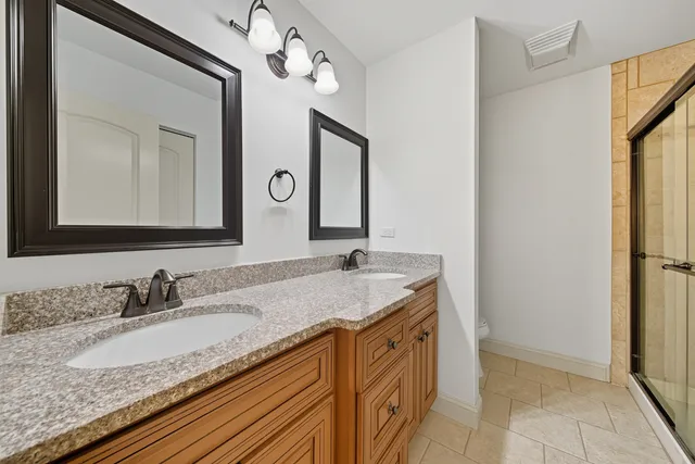 $349,900 | 1544 Lakeridge Court, Mundelein, IL 60060