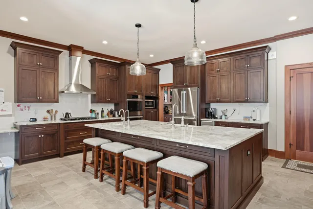 $1,975,000 | 804 Shannon Drive, Crown Point, IN 46307