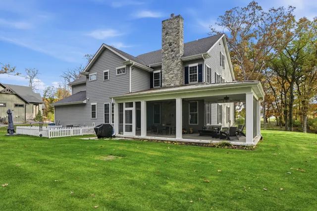 $1,975,000 | 804 Shannon Drive, Crown Point, IN 46307