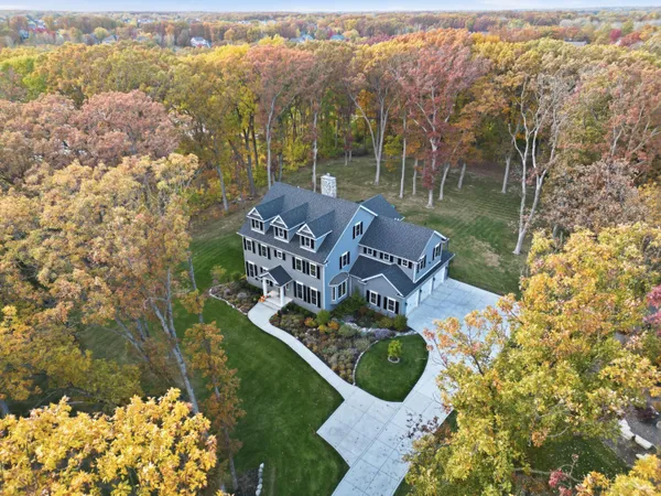 $1,975,000 | 804 Shannon Drive, Crown Point, IN 46307