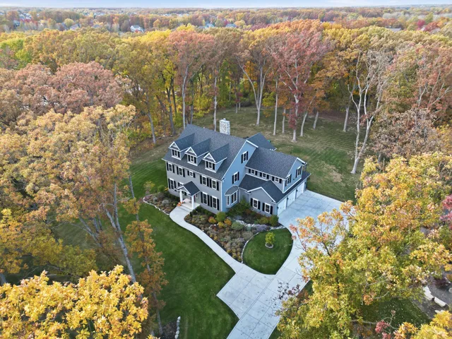 $1,975,000 | 804 Shannon Drive, Crown Point, IN 46307