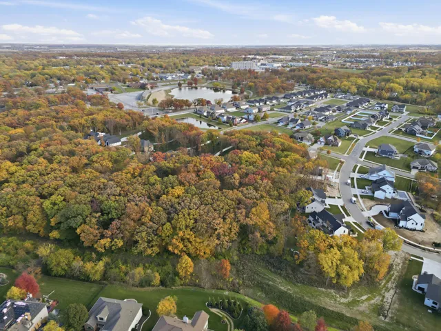 $1,975,000 | 804 Shannon Drive, Crown Point, IN 46307