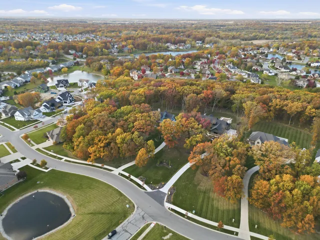 $1,975,000 | 804 Shannon Drive, Crown Point, IN 46307