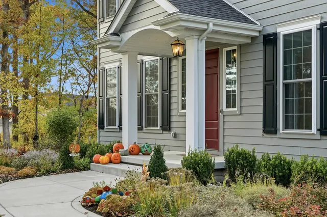 $1,975,000 | 804 Shannon Drive, Crown Point, IN 46307