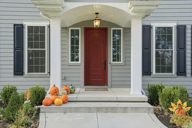 $1,975,000 | 804 Shannon Drive, Crown Point, IN 46307