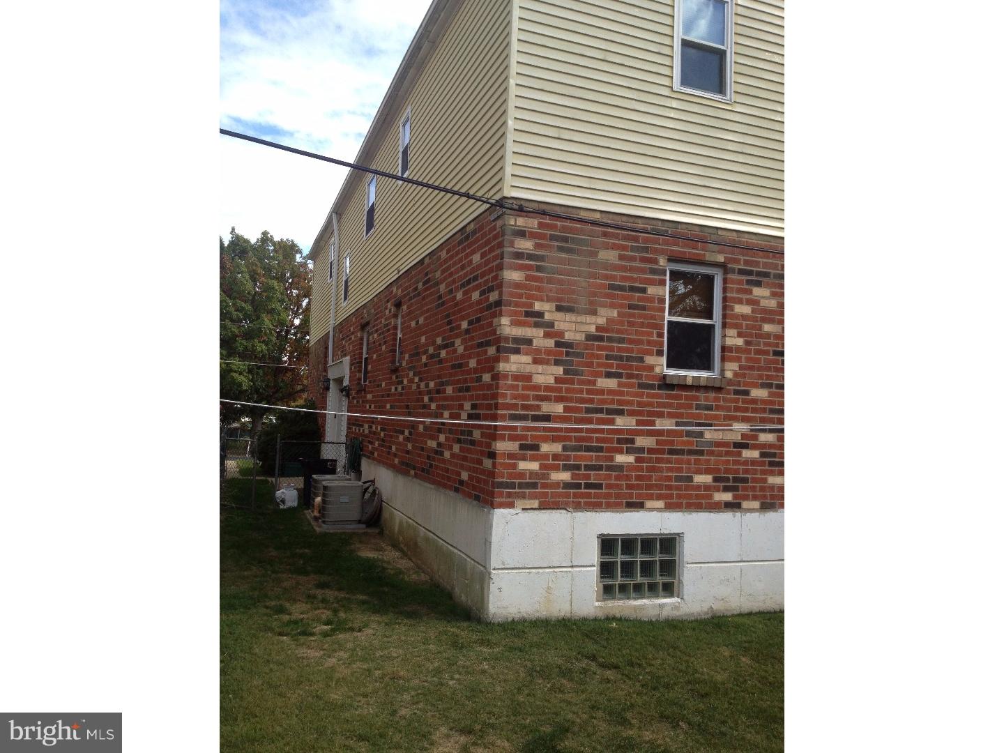 3372 Red Lion Road Philadelphia, PA 19114 - Photo 3 of 18 Exterior Back