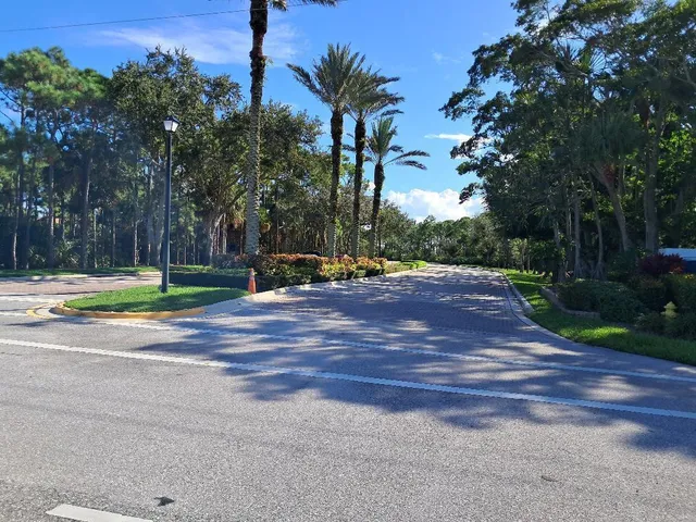 $440,000 | 7260 Southeast Magellan Lane, Stuart, FL 34997