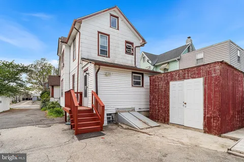 $299,000 | 3 Beverly Avenue, Lansdowne, PA 19050
