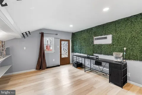 $299,000 | 3 Beverly Avenue, Lansdowne, PA 19050