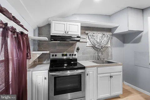 $299,000 | 3 Beverly Avenue, Lansdowne, PA 19050