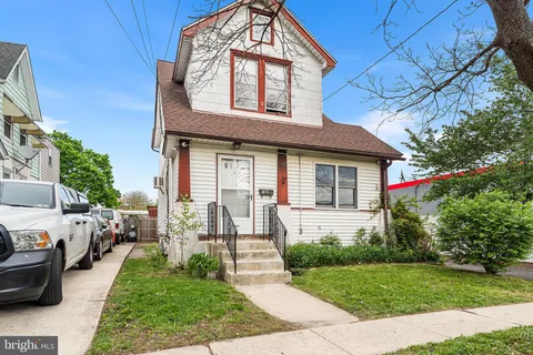 $299,000 | 3 Beverly Avenue, Lansdowne, PA 19050