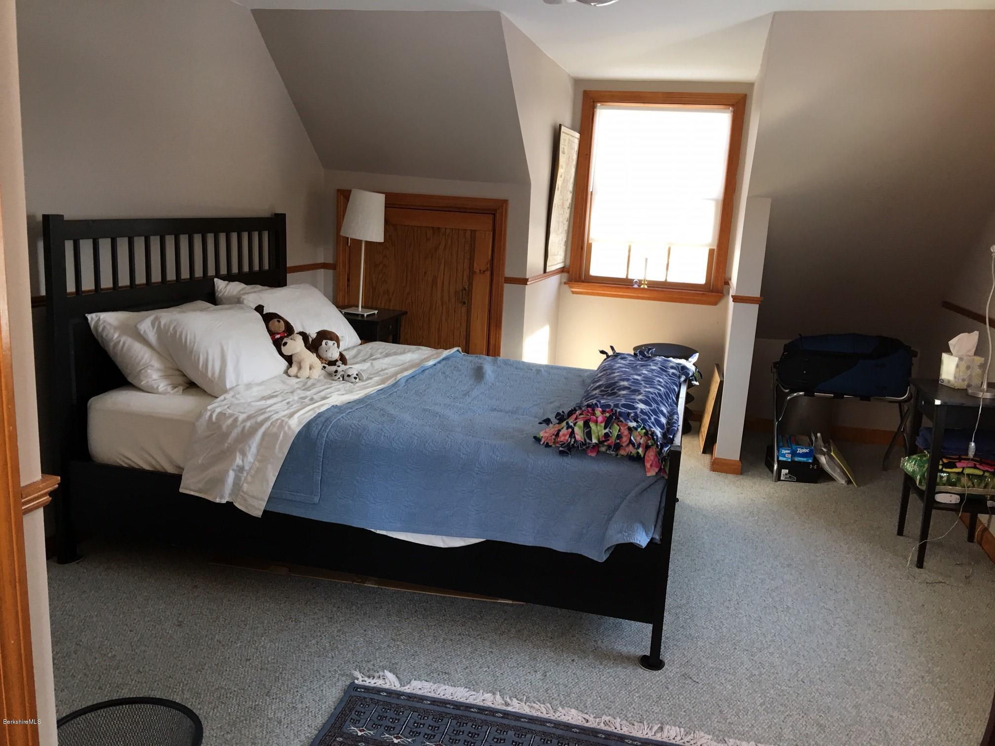 180 Eleanor Road Pittsfield, MA 01201 - Photo 11 of 11 IMG_0579