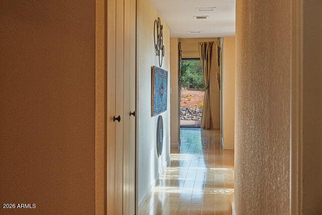 2310 Corral Road Sedona, AZ 86336 - Photo 16 of 34 2 BEDROOM HALLWAY (1)