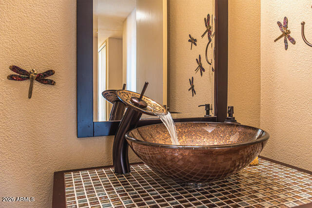 2310 Corral Road Sedona, AZ 86336 - Photo 29 of 34 7 GUEST 2 BATH (2)