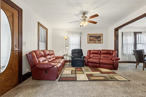 $95,000 | 210 Haarfager Avenue North, Canby, MN 56220