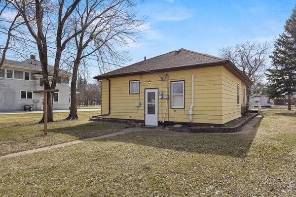 $95,000 | 210 Haarfager Avenue North, Canby, MN 56220