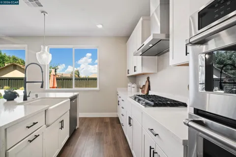 $929,000 | 163 Canary Creek Way, Brentwood, CA 94513