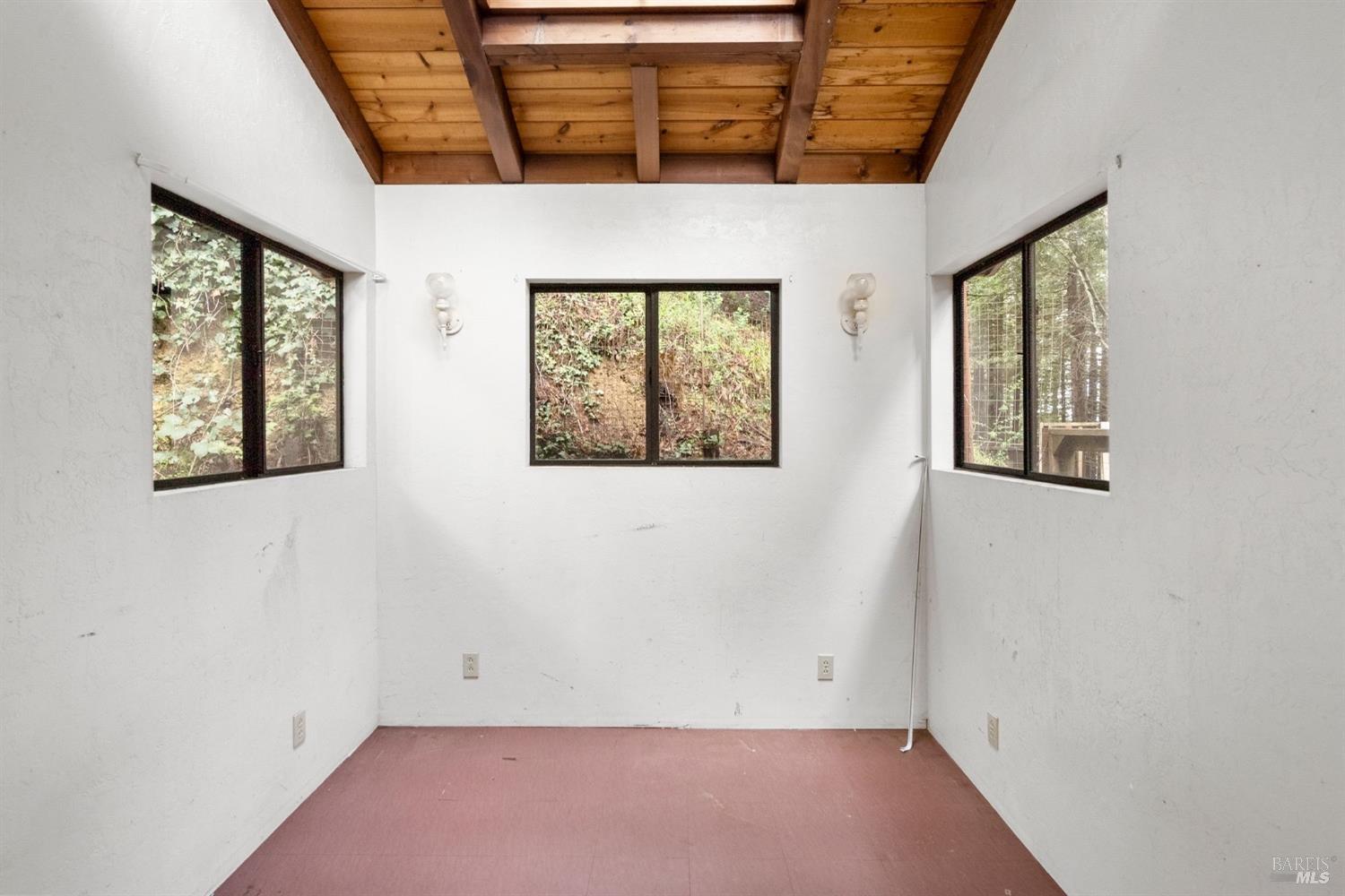 244 Summit Drive Corte Madera, CA 94925 - Photo 28 of 37