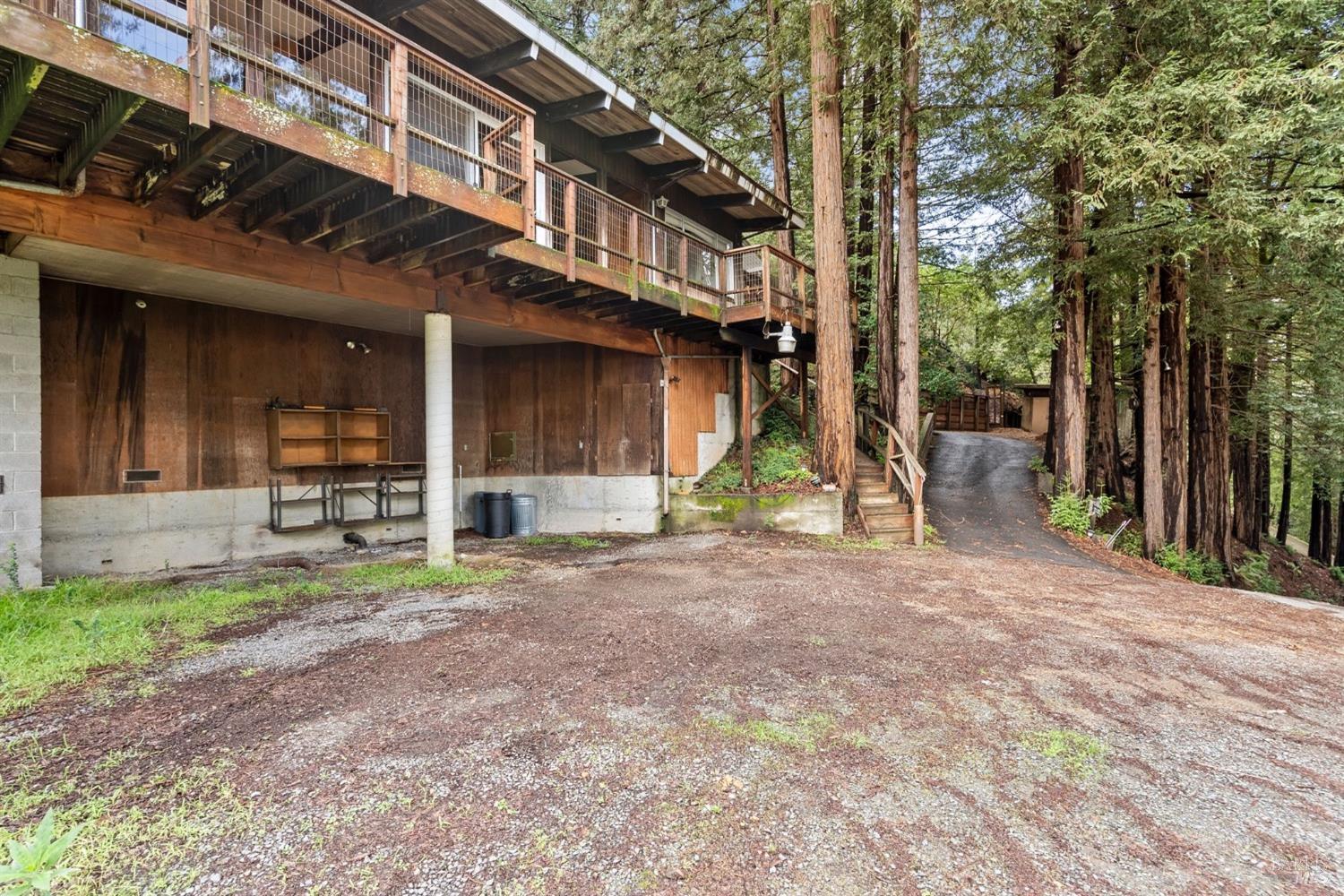 244 Summit Drive Corte Madera, CA 94925 - Photo 10 of 37