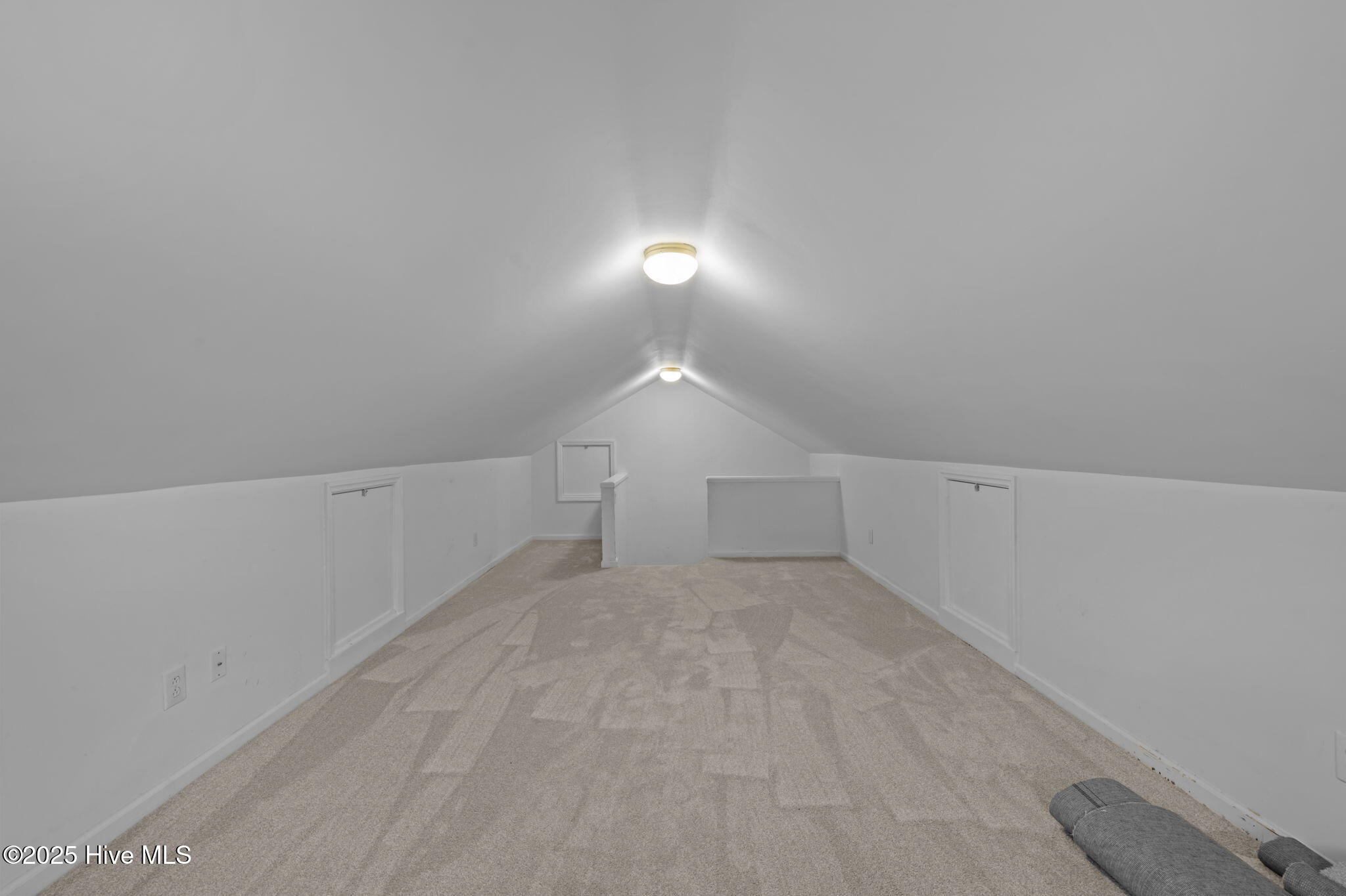 122 Innisbrook Court New Bern, NC 28562 - Photo 11 of 47 Additional 225 Sq Ft, New Carpet