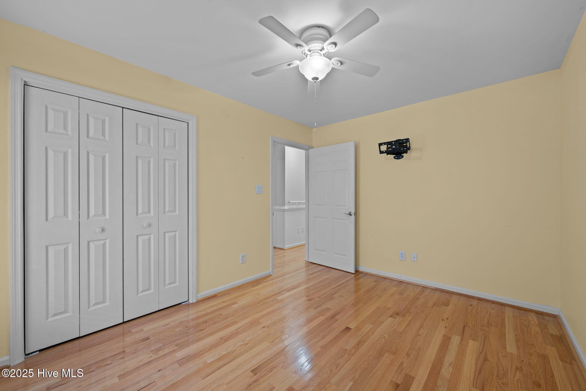 122 Innisbrook Court New Bern, NC 28562 - Photo 14 of 47 Bedroom #2