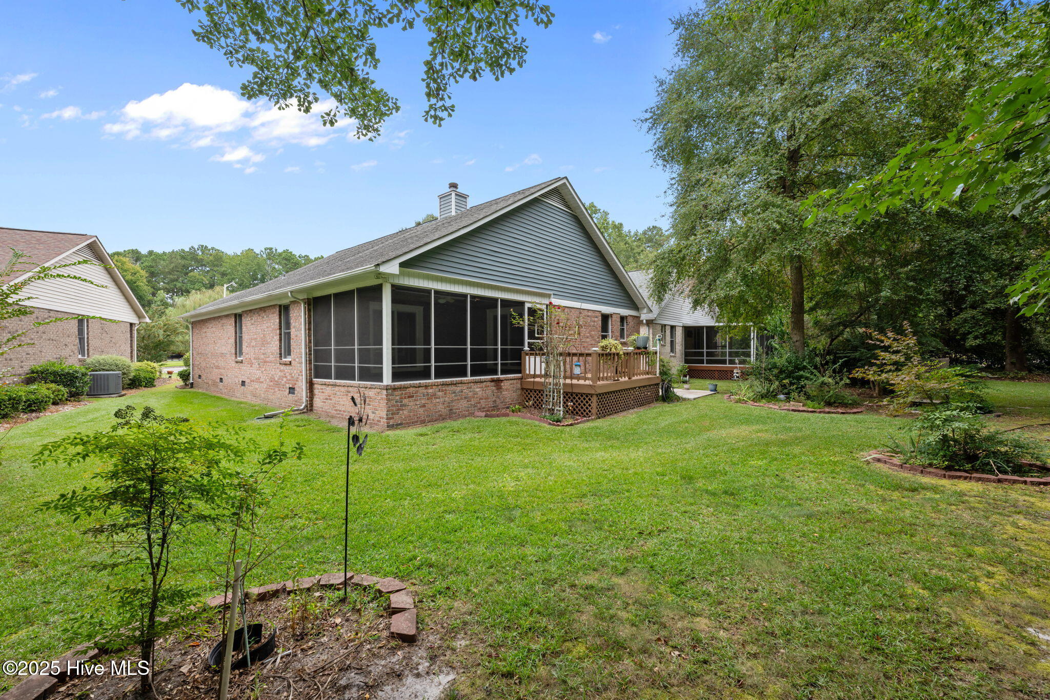 122 Innisbrook Court New Bern, NC 28562 - Photo 31 of 47 Rear