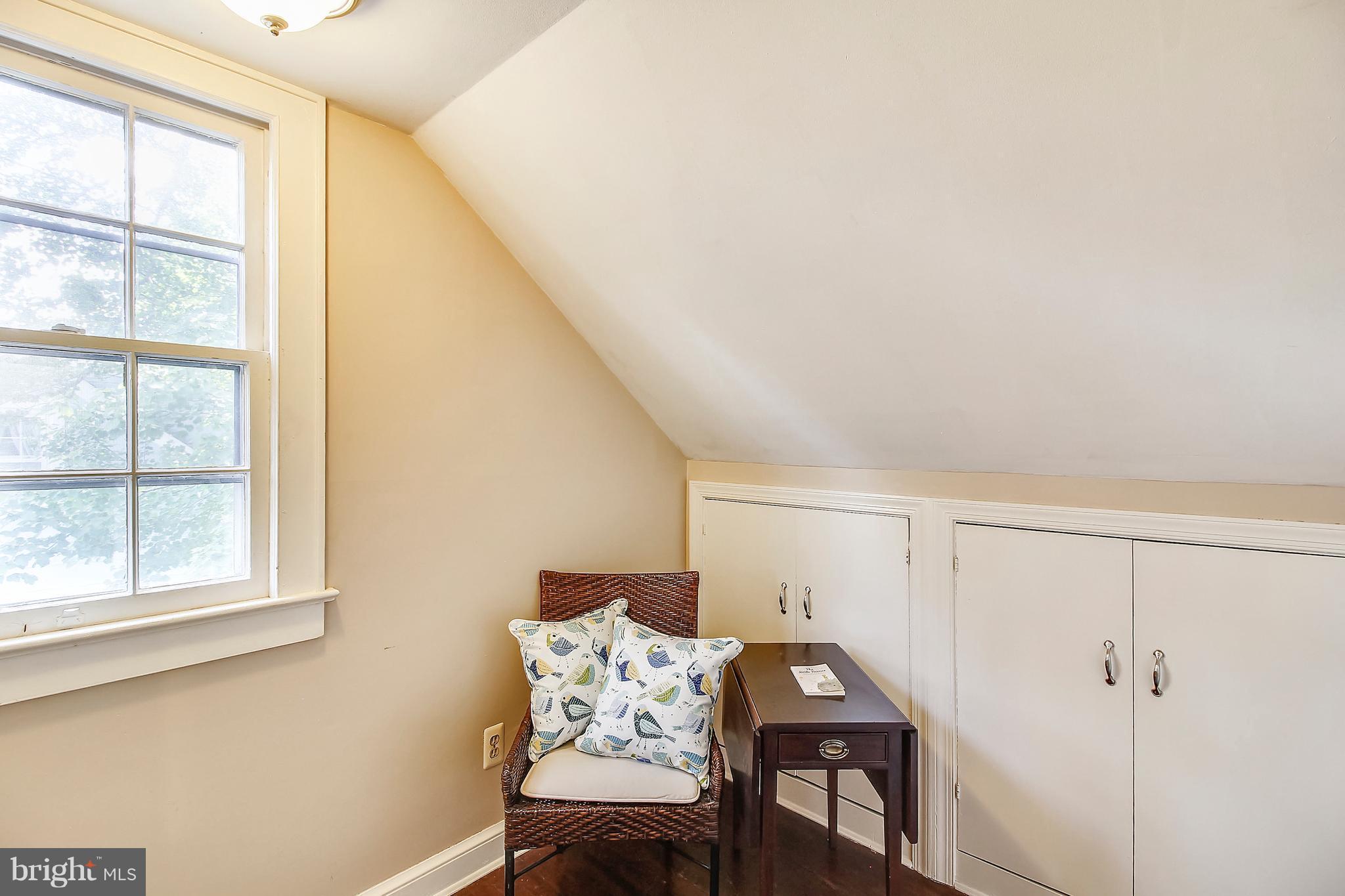9506 Evergreen Street Silver Spring, MD 20901 - Photo 23 of 30 Loft