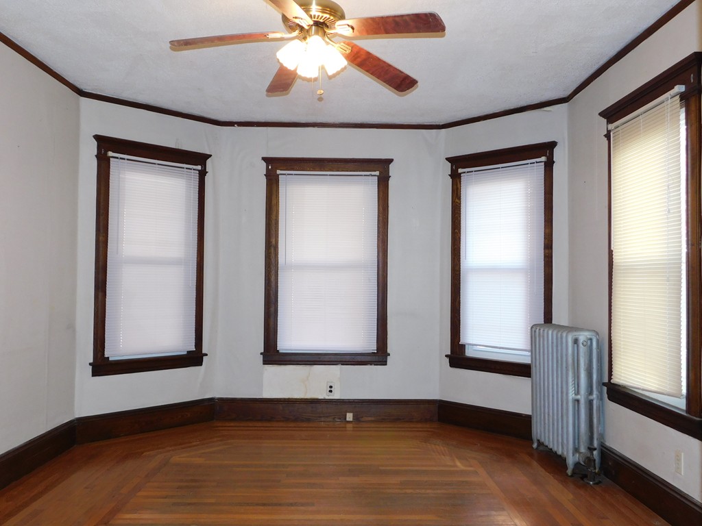 21 Trafton Road Springfield, MA 01108 - Photo 3 of 23 Gallery Image 3