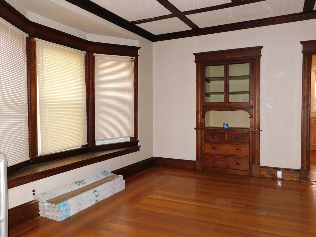 21 Trafton Road Springfield, MA 01108 - Photo 5 of 23 Gallery Image 5