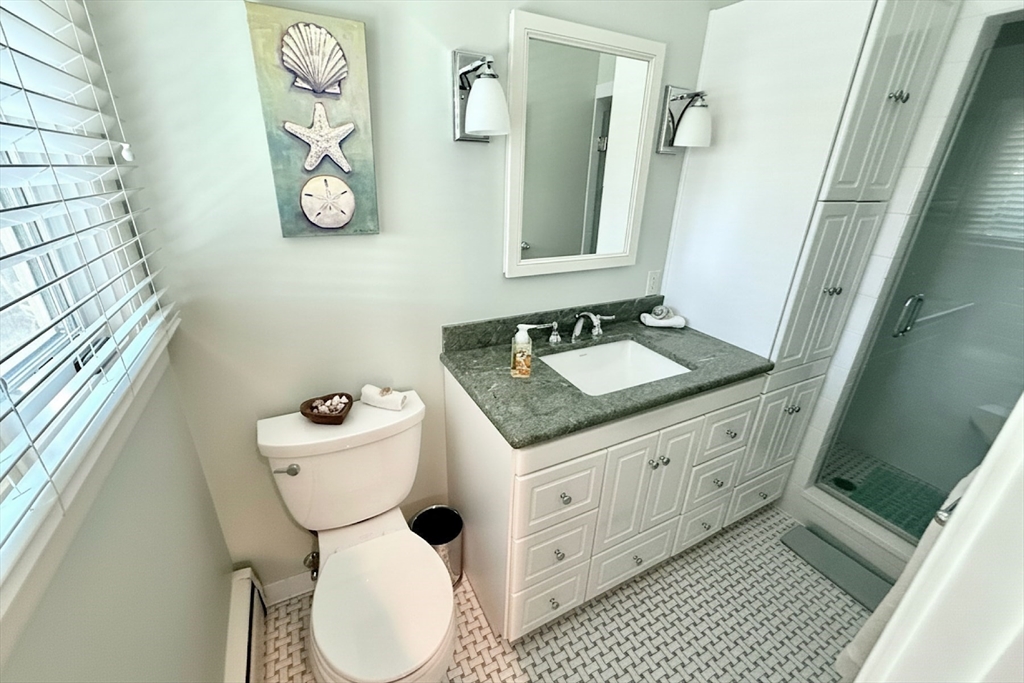 33 Glendale Road Marblehead, MA 01945 - Photo 19 of 22 Gallery Image 19