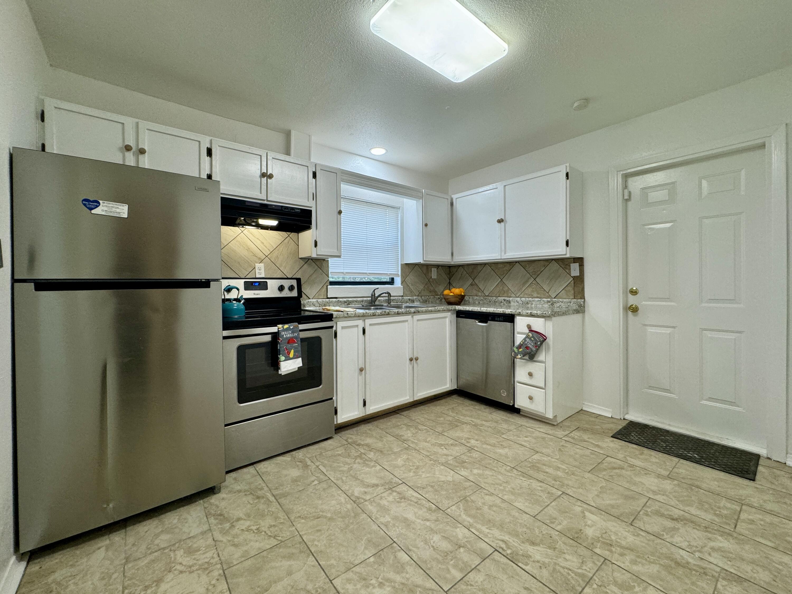 415 Ed Street Fort Walton Beach, FL 32547 - Photo 6 of 32 Gallery Image 6