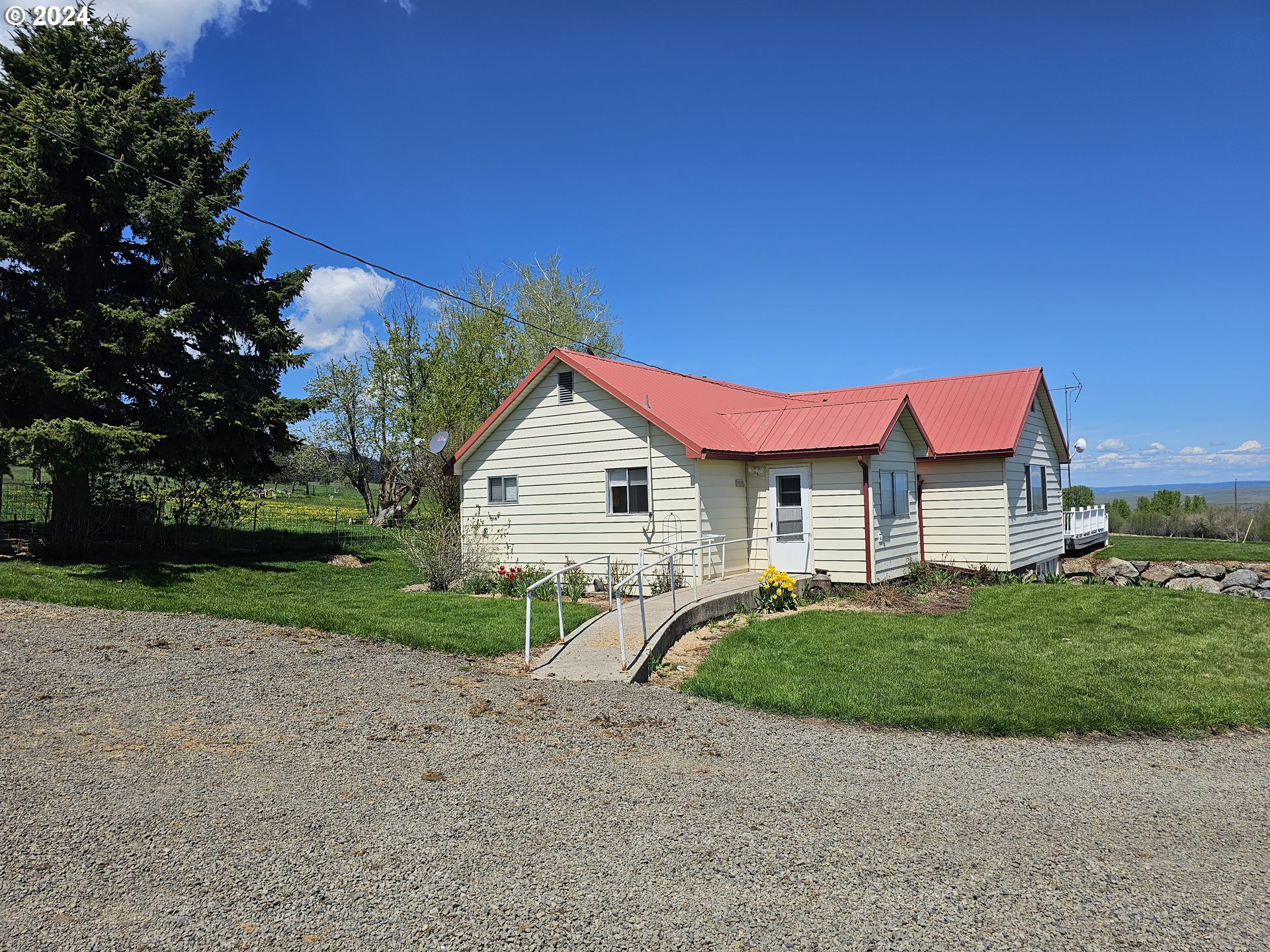 64434 Alder Slope Road Enterprise, OR 97828 - Photo 5 of 36 Gallery Image 5