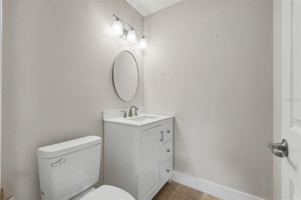 1502 16th Circle Southeast, Unit 28 Largo, FL 33771 - Photo 20 of 48