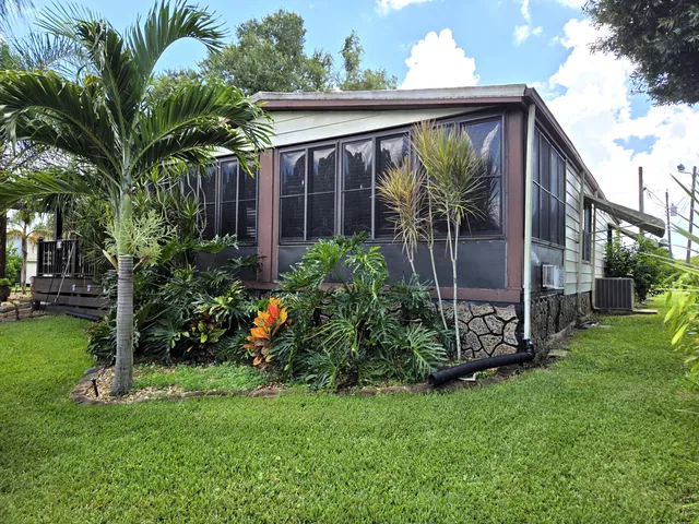 $249,000 | 3037 Southeast 27th Street, Okeechobee, FL 34974
