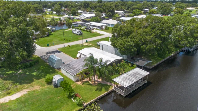 $249,000 | 3037 Southeast 27th Street, Okeechobee, FL 34974