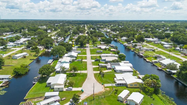 $249,000 | 3037 Southeast 27th Street, Okeechobee, FL 34974