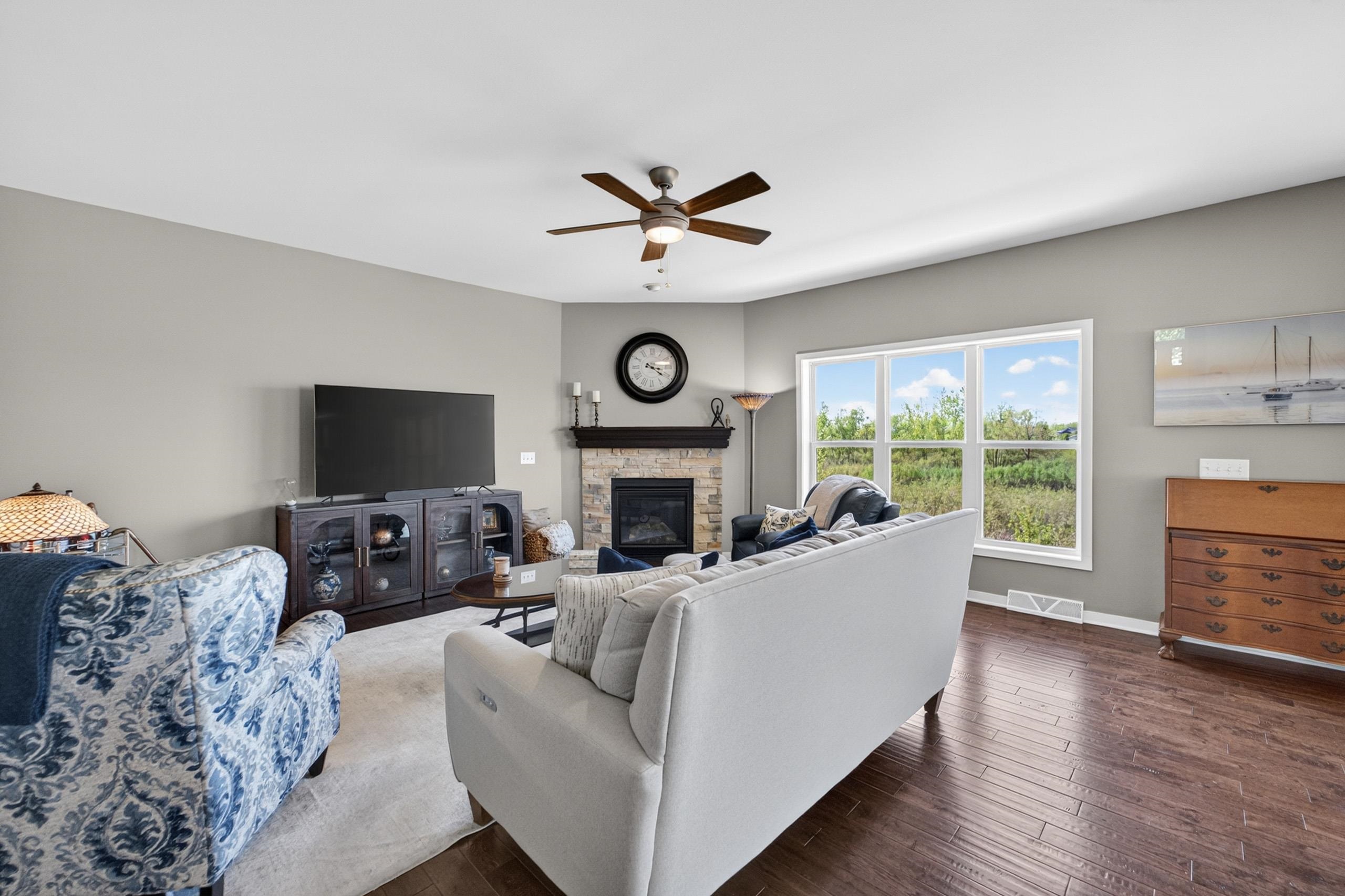 4419 Eagle Ridge Lane Windsor, WI 53598 - Photo 6 of 64