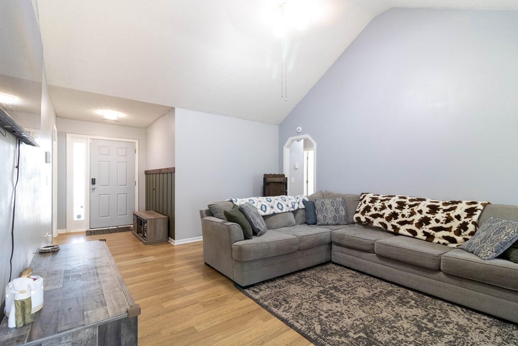 3381 Flintlock Drive Columbus, GA 31907 - Photo 9 of 39 a living room with furniture and a couch